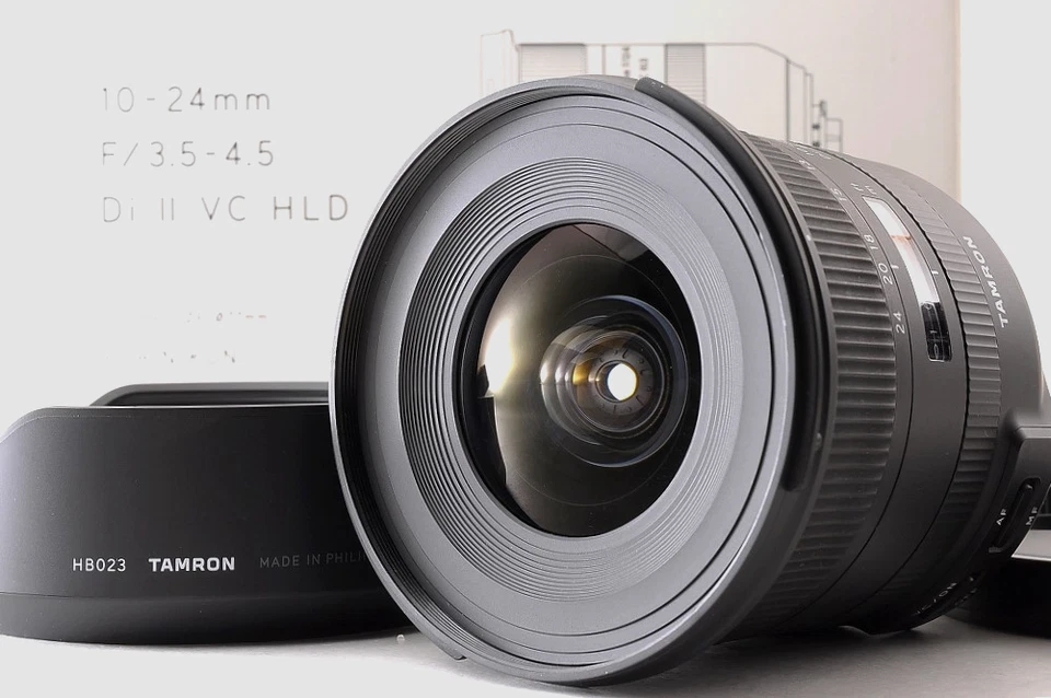 Lente zoom Tamron Di II 10-24mm F3.5-4.5 VC HLD para montaje F CASI SIN... - Imagen 1 de 4