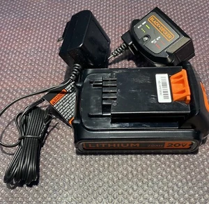 BLACK+DECKER LCS1620 16V/20V Lithium Ion Battery Charger + Battery - Picture 1 of 2