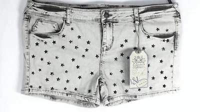 NUEVO CON ETIQUETAS I & M Gris Claro Talla Grande 3XL Pantalones Cortos Denim Lavado a la Piedra Tachuelas Elásticas Foto 1 de 4