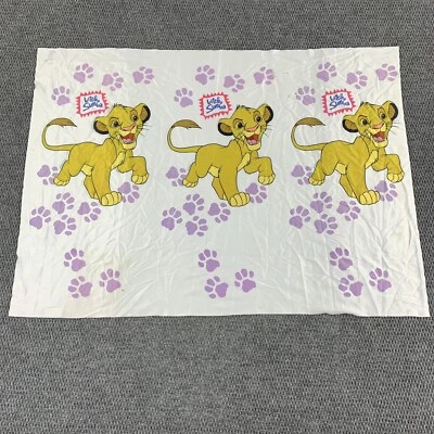 Tela de colección Disney Rey León Little Simba All Over Gráfico 38,5 pulgadas L X 28 pulgadas W Foto 1 de 4