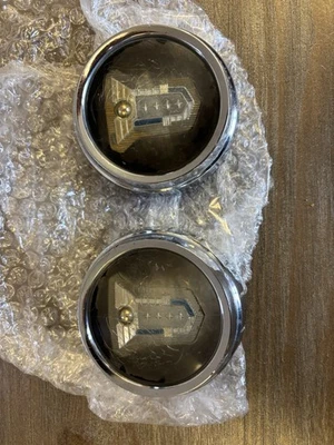 Mercury Montclair 1955 guardabarros delantero emblema insignia Foto 1 de 4