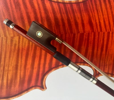 Pro Master Pernambuco Skin Carbon Fiber Violin Bow 4/4 Parisian Eye Ebony Frog - Image 1 of 4