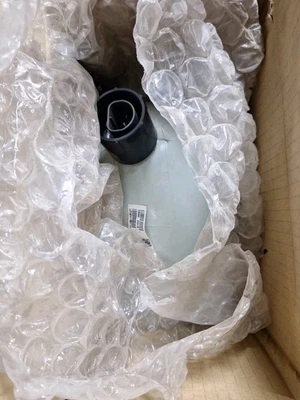 Conjunto de faros Dorman 1590213 Foto 1 de 4