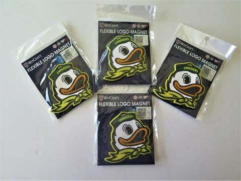 LOT OF FOUR (4) OREGON DUCKS, FLEXIBLE MAGNETS FROM WINCRAFT Cover