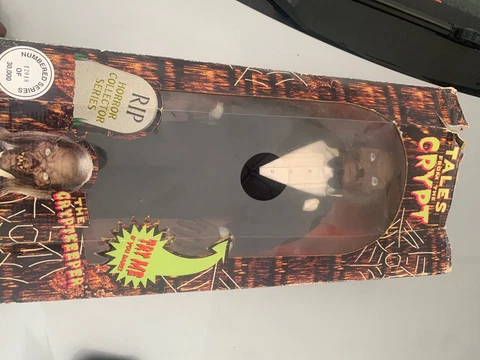 1998 Tales From the Crypt 18" Talking Cryptkeeper Doll Spencer Gifts Cover
