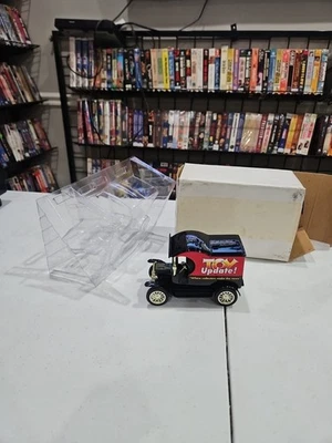 Caja de cambios Ford Modelo T 1912 Coche de entrega Diecast Coche Juguete Actualización Banco con llave - COMO NUEVO Foto 1 de 4