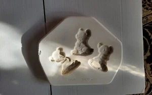 Dona's Vintage Open Pour Casting Mold # 268 Koala Bear Magnet 1985 - Picture 1 of 7