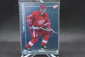 Nicklas Lidstrom #30 - 2000-01 In the Game - Signature Series - Picture 1 of 2