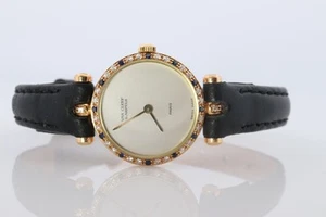 Reloj Van Cleef and Arpels 18901. Bisel clásico de zafiro diamante VCA de oro de 18 quilates. - Imagen 1 de 8