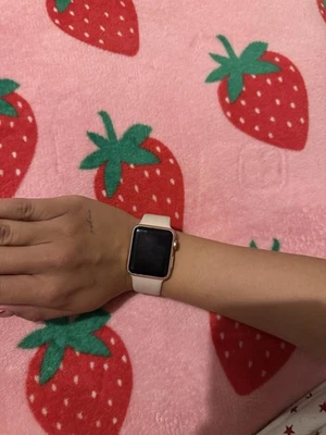 Apple Watch Series 1 38mm Rose Gold Aluminium - Image 1 of 4