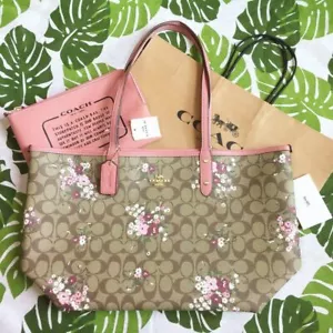 NEW COACH reversible handbag F29547 with pouch - Picture 1 of 4