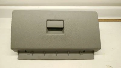 2005 FORD FREESTAR Glove Box 94578 - Image 1 of 4