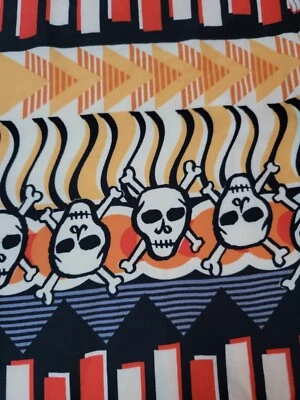Leggings Lularoe TC2 - NUEVOS SIN ETIQUETAS - Halloween - Estampado geométrico colorido con calaveras Foto 1 de 3