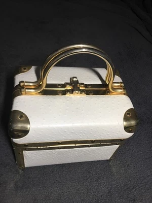 Винтажный Lisette Нью-Йорк 1960-х слоновой кости и золото коробка сумочка поезд чехол сумка - Изображение 1 из 4