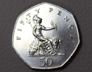 * ENGLISH 1983 50 PENCE UNCIRCULATED FROM MINT SET #KNP22 - Picture 1 of 8