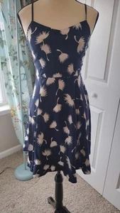 Old Navy Sun Dress Floral XS Fit & Flare Stretch Back Adjustable Strap Blue - Picture 1 of 7