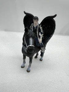Schleich Bayala Schattenelfe Turag Figur Figurine mit Pferd - Bild 1 von 6