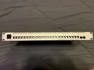 Ubiquiti UniFi USW-PRO-MAX-24-POE 24-Port Poe Switch - Picture 1 of 8