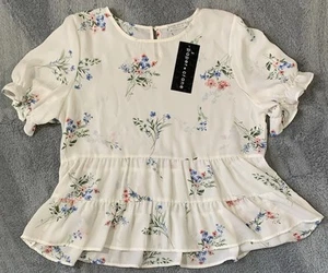 Paper Crane Women’s L Floral Sheer Blouse Flared Bottom Button Back NWT - Picture 1 of 11