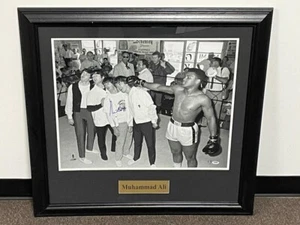 MUHAMMAD ALI SIGNED PICTURE IN FRAMED DISPLAY PSA CERT. 33X32 - Picture 1 of 3