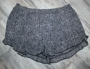 Melrose and Market Damen Shorts schwarz weiß Print hoher Bund Gummibund Gr. M - Bild 1 von 3