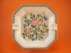 Porcelain Ashtray Porcelaine De Paris Chrysanthemum - Picture 1 of 3