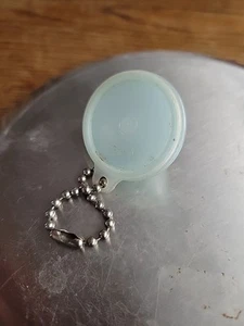 Llavero de colección Tupperware Mini Wonderlier azul cuenco porta pastillas con tapa - Imagen 1 de 4