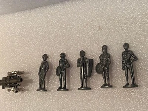 5 Westair 1.75” Pewter Knights in Armor w/Cannon *No Box/Nice* DTC - Picture 1 of 4