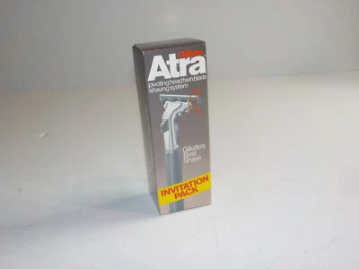 Vintage Gillette Atra Razor Pivoting Twin Blade SAMPLE Invitation Pack box NOS - Image 1 of 4