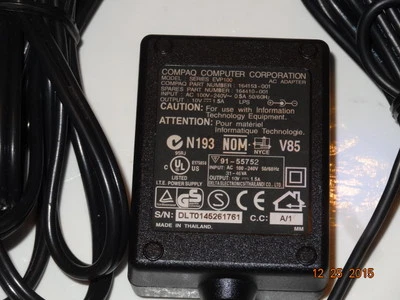Compaq Series EVP100 AC Power Adapter 10V 1.5A - P/N 164153-001 - Image 1 of 2