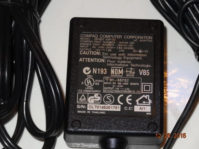 Adaptador de corriente alterna Compaq Series EVP100 10V 1.5A - P/N 164153-001 Foto 1 de 2
