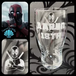 Bicchiere birra Deadpool pinta personalizzato regalo fatto a mano qualsiasi nome inciso - Foto 1 di 12
