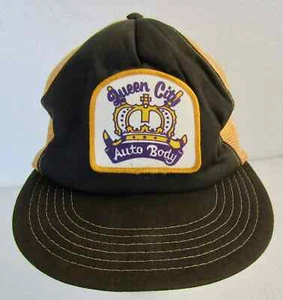 QUEEN'S CITY AUTO BODY - Vintage Truckers Hat / Snapback - Baseball Cap - Picture 1 of 6