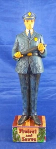 Jim Shore 'To Protect & Serve' Great Police Officer Figurine #4007233 Pre-owned - Picture 1 of 5