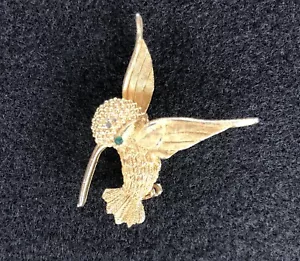 JJ Hummingbird Bird Brooch Pin Designer Signed Rhinestone Eye Vintage 1 5/8" - Picture 1 of 12