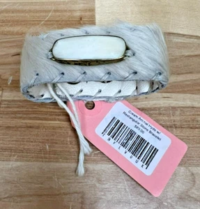 Tandy Cream Animal Hide Fur Rectangular Stone Accent Snap Cuff 1" Bracelet NWT - Picture 1 of 15