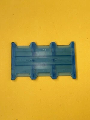 xD-Picture Card Memory Card Holder - Six Cards! (MEMORY CARDS NOT INCLUDED) - Image 1 of 2