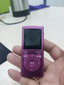 Walkman Sony rosa usato NW-E062 lettore MP3 - testato e funzionante, senza accessori - Foto 1 di 8