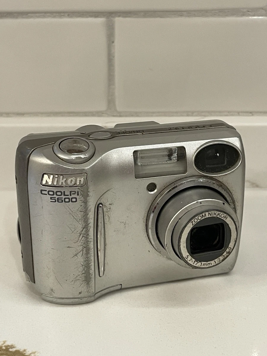 Nikon COOLPIX 5600 Digital Cameras for Sale | Shop New & Used