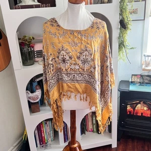 Unbranded Womens Paisley Yellow Poncho Wrap One Size Boho Hippie Western Cowgirl - Picture 1 of 4