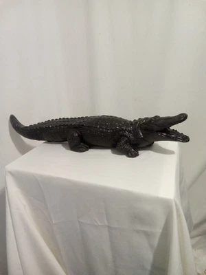 Caimán de hormigón pintado a mano vintage decoración de patio caimán 29 pulgadas  Foto 1 de 4