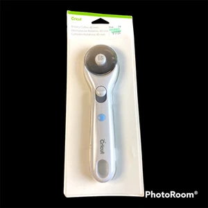 CRICUT ROTARY CUTTER 45mm 2004669 NEW - Picture 1 of 8