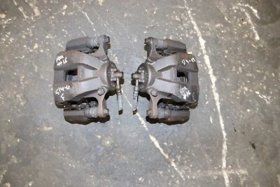 Pinzas de freno delanteras izquierda derecha OEM Acura RDX 2016-2017 AWD A/T 3,5 L Foto 1 de 4