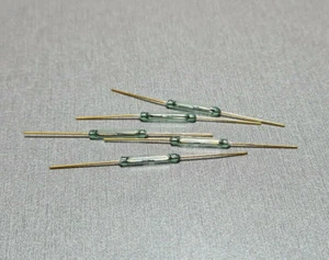 5PCS MKA14013 2x14mm Glass Magnetic Reed Switch Normally Open - Picture 1 of 3