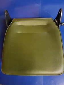 Mercedes W461 - Seat cushion left front- 461 910 39 30 6B61, 46191039 30 6B61 - Picture 1 of 7