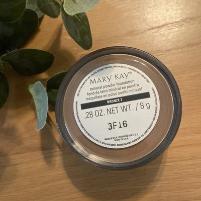 Mary Kay Mineral Powder Foundation Bronze 3 NEW - Image 1 of 3