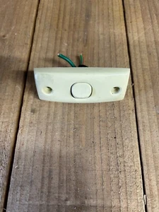 CARAVAN/MOTORHOME/BOAT CLIPSAL SWITCH   - Picture 1 of 1