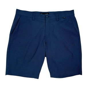 Travis Mathew Beck Golf Shorts Blue Flat Front Lightweight 10” Inseam Men’s 34 - Picture 1 of 7