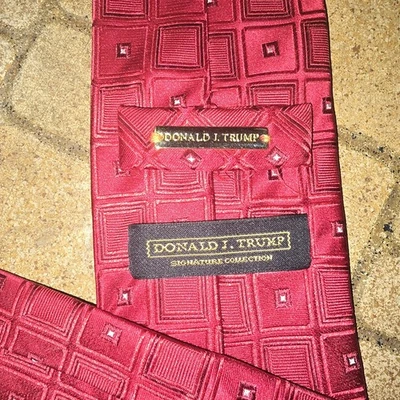 Галстук мужской Donald Trump красный галстук классический деловой официальный красный 100% шелк  - Изображение 1 из 4