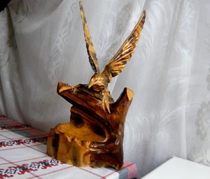 Vintage eagle figurine carved from wood, big eagle - Picture 1 of 10